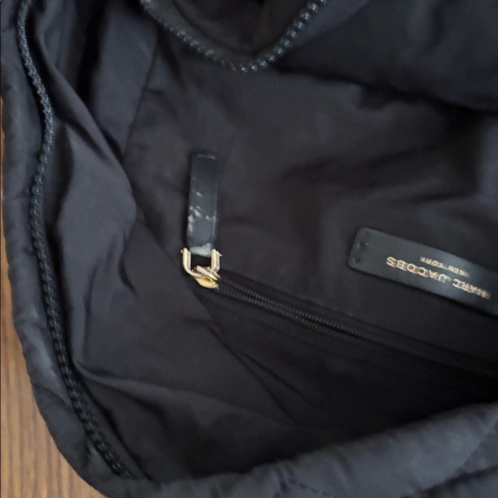 Classic black quilted Marc jacobs backpack - Picture 8 of 13